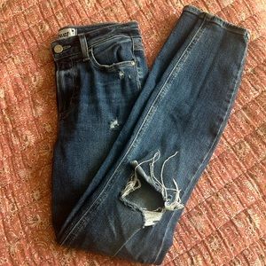 Paige Denim Hoxton Ankle